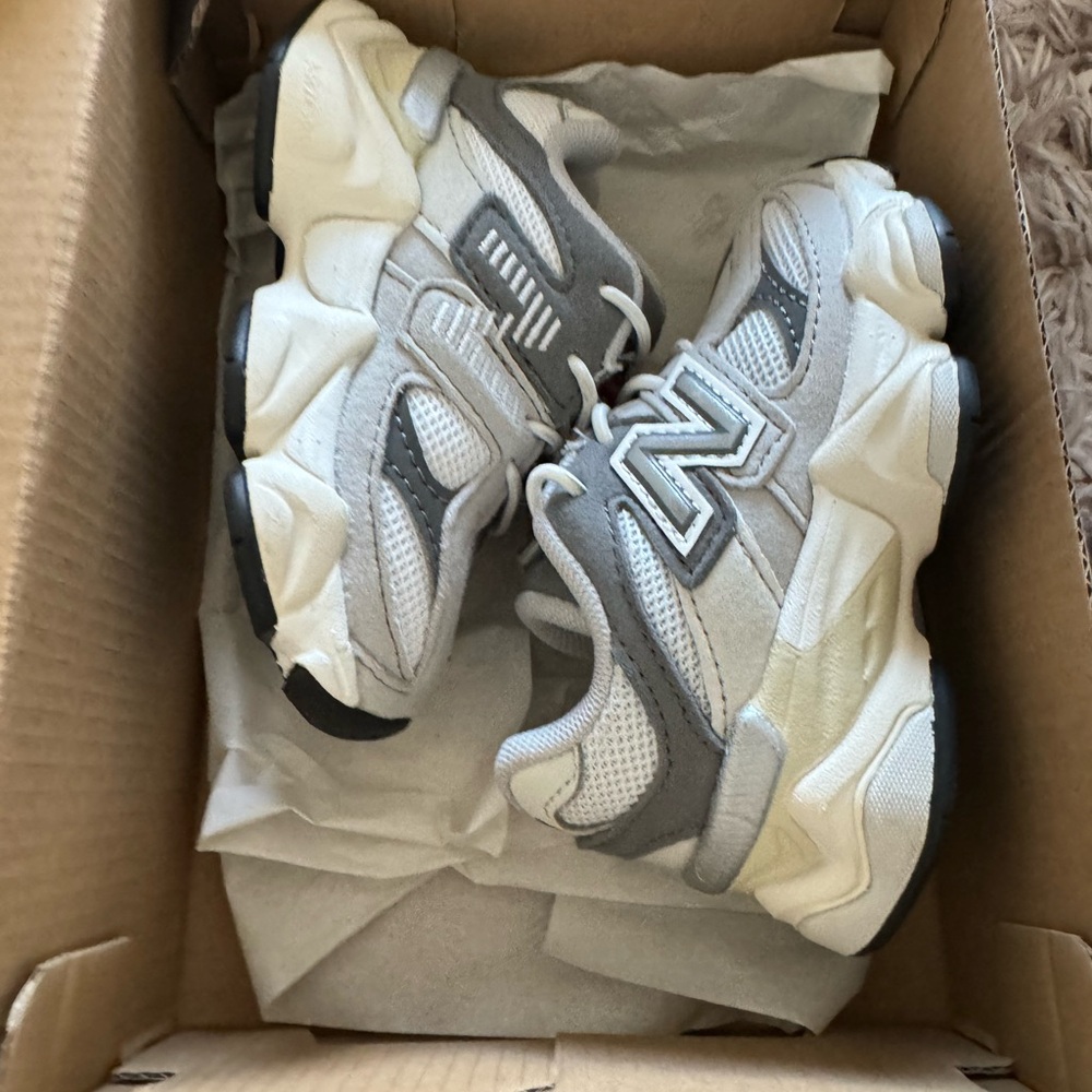 New Balance 9060 -Toddler